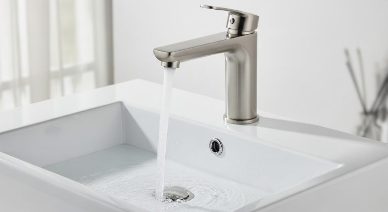 What Is the Best Faucet Sprayer Bathroom Setup, and Do You Actually Need One?